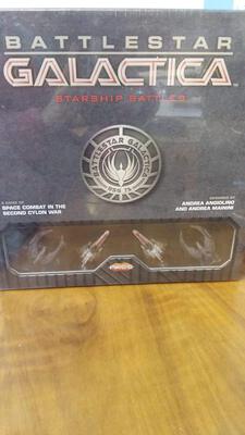 Alle Details zum Brettspiel Battlestar Galactica: Starship Battles – Starter Set und ähnlichen Spielen