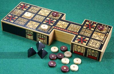 Alle Details zum Brettspiel Das Königliche Spiel von "Ur" und ähnlichen Spielen