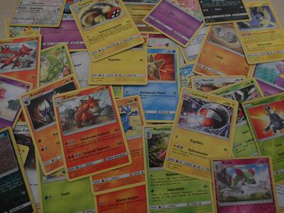 Alle Details zum Brettspiel Pokémon Starterset für 2 Spieler und ähnlichen Spielen