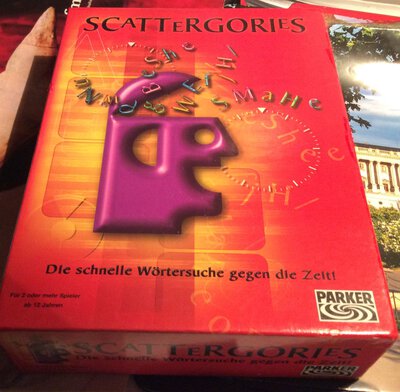 Alle Details zum Brettspiel Scattergories und ähnlichen Spielen